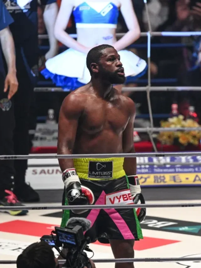 Floyd Mayweather KOs Mikuru Asakura in Boxing Exhibition Match